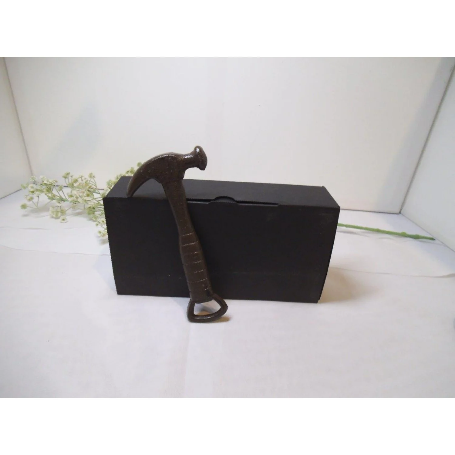 Bieropener Hamer Roest Gietijzer 2 Bieropener Hamer Roest Gietijzer - Afbeelding 2